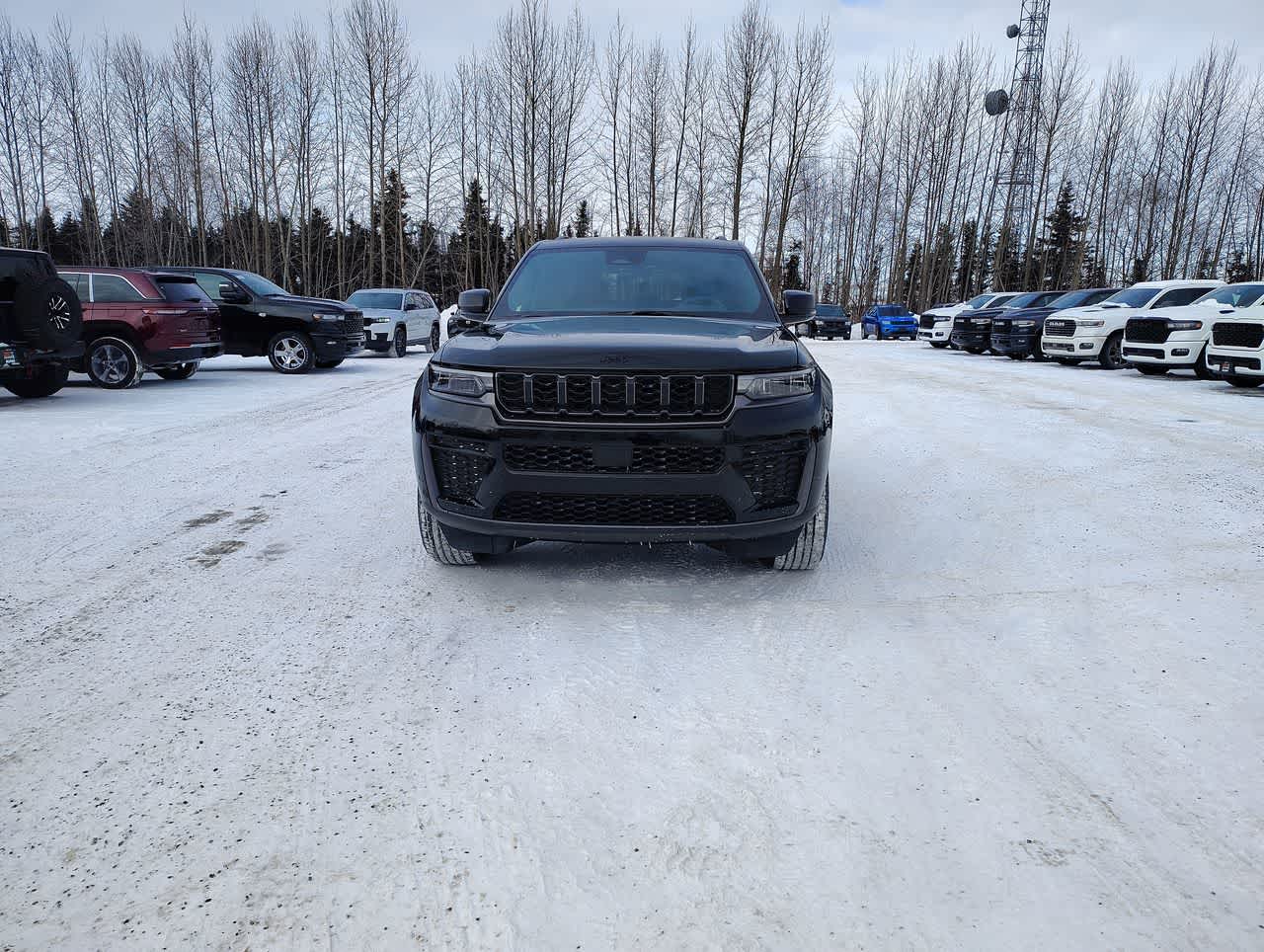 Thumbnail: 2026 Jeep Grand Cherokee - 3