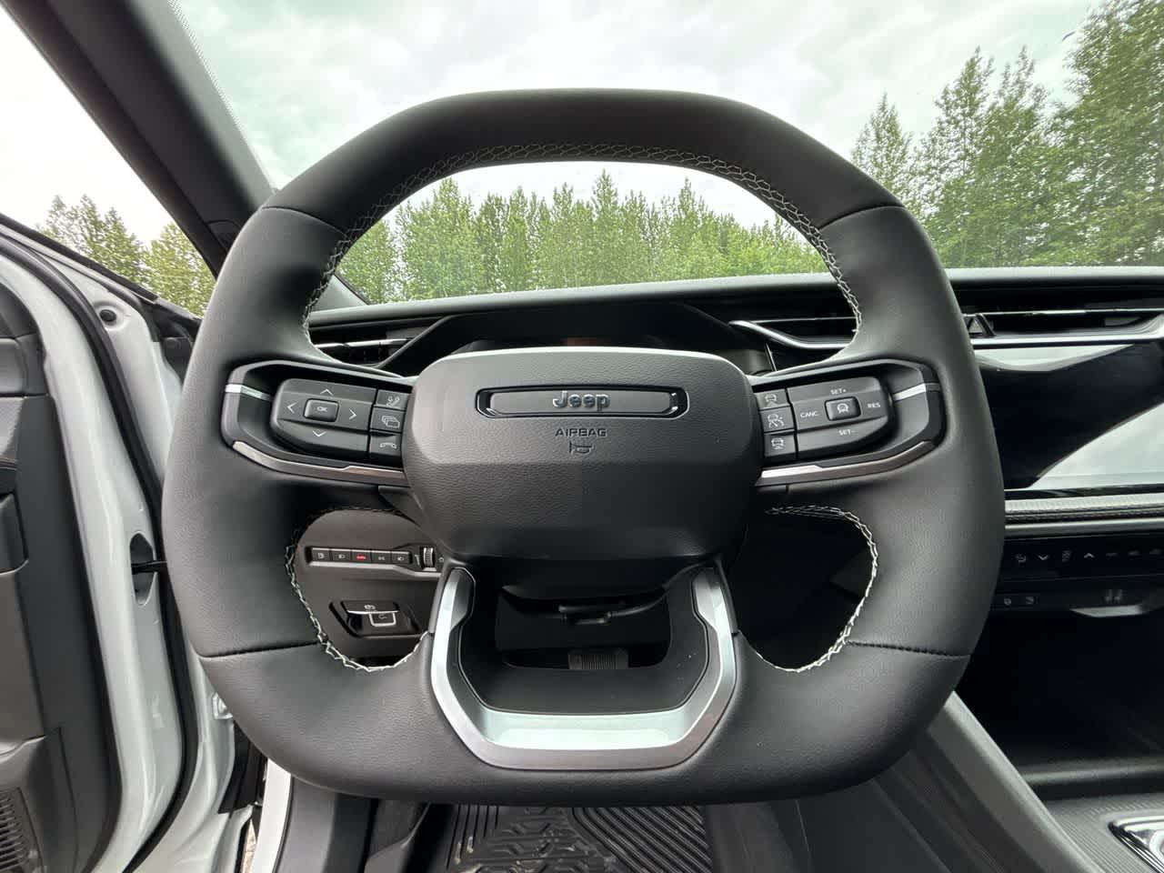 Thumbnail: 2026 Jeep Cherokee - 25
