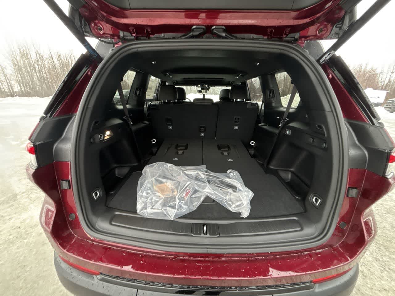 Thumbnail: 2025 Jeep Grand Cherokee - 19