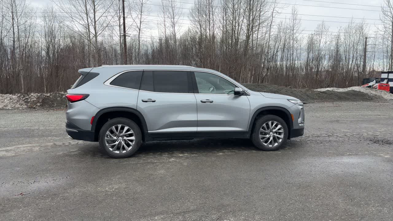 Thumbnail: 2025 Buick Enclave - 16
