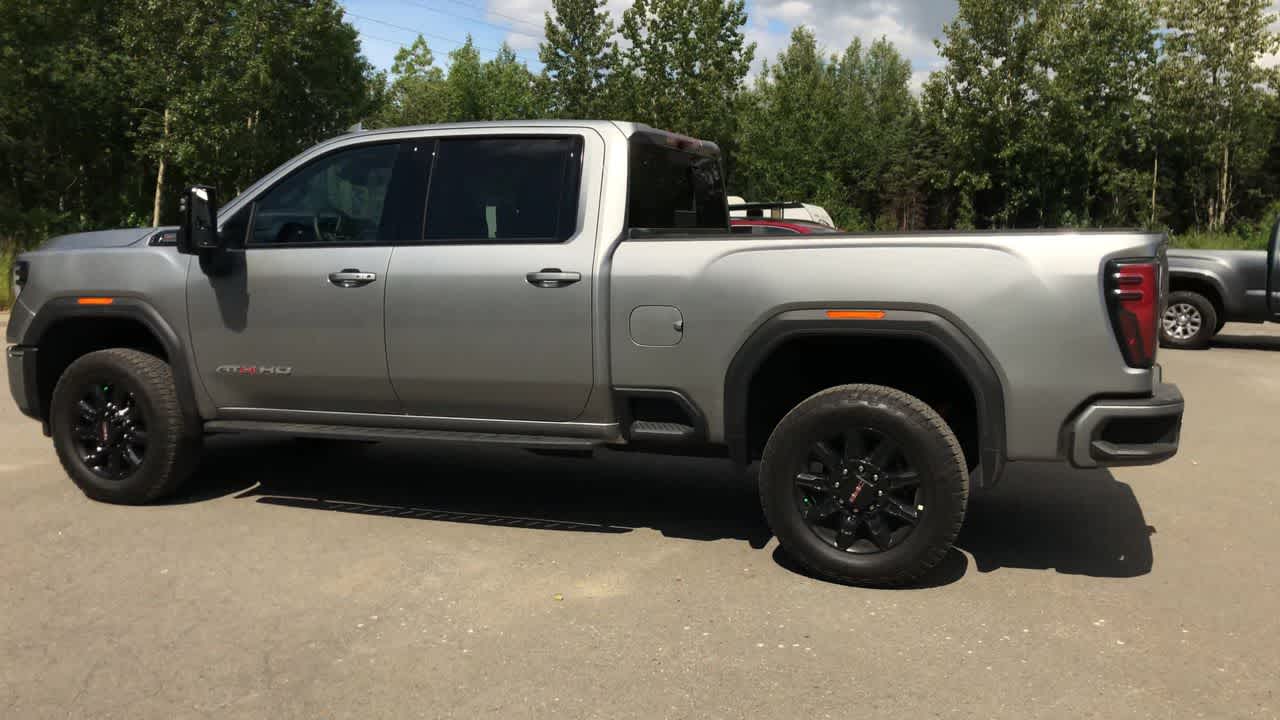Thumbnail: 2025 GMC Sierra 2500 - 9
