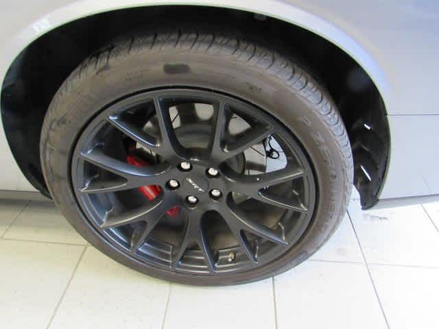 2015 Dodge Challenger SRT Hellcat's photo