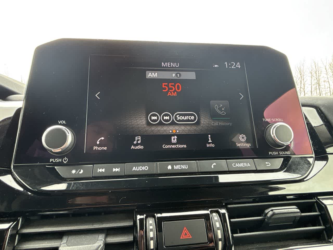 Thumbnail: 2024 Nissan Pathfinder - 25