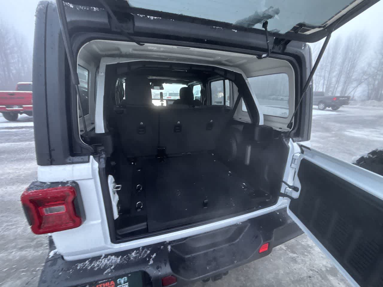 Thumbnail: 2026 Jeep Wrangler - 19