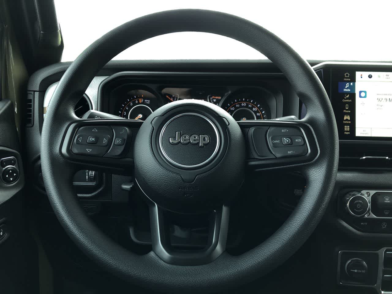 Thumbnail: 2025 Jeep Gladiator - 25