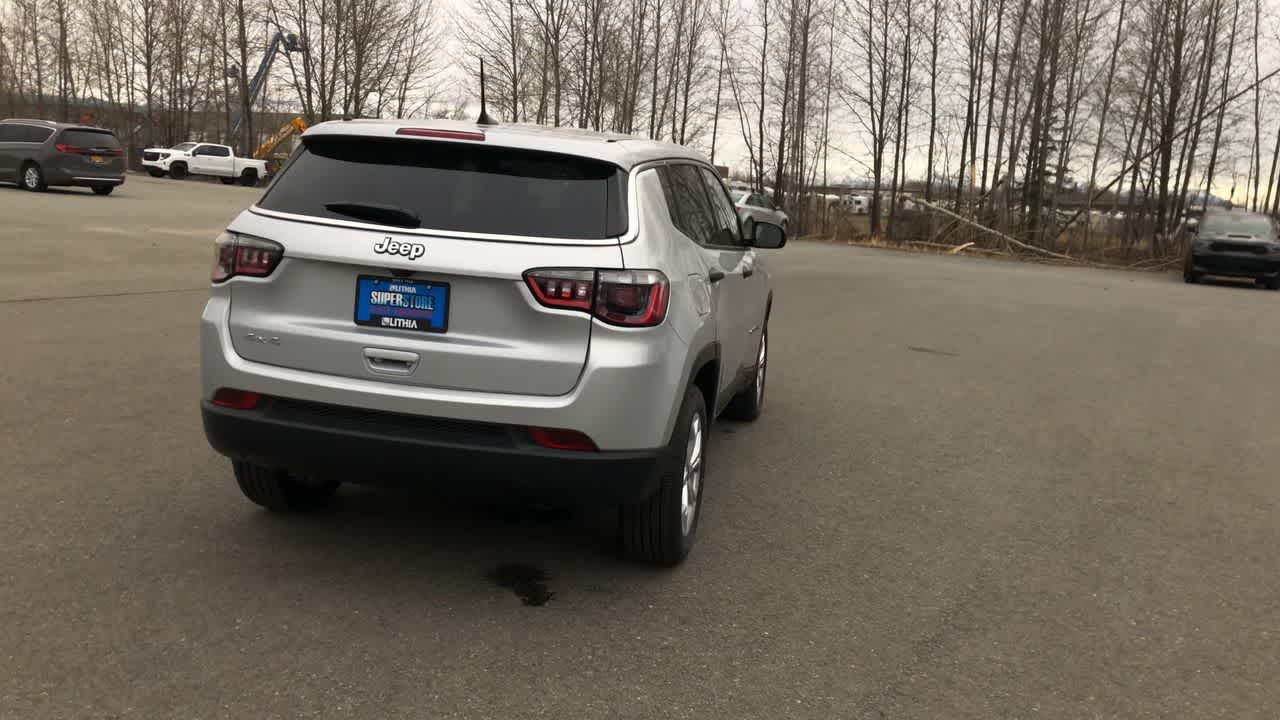 Thumbnail: 2025 Jeep Compass - 13