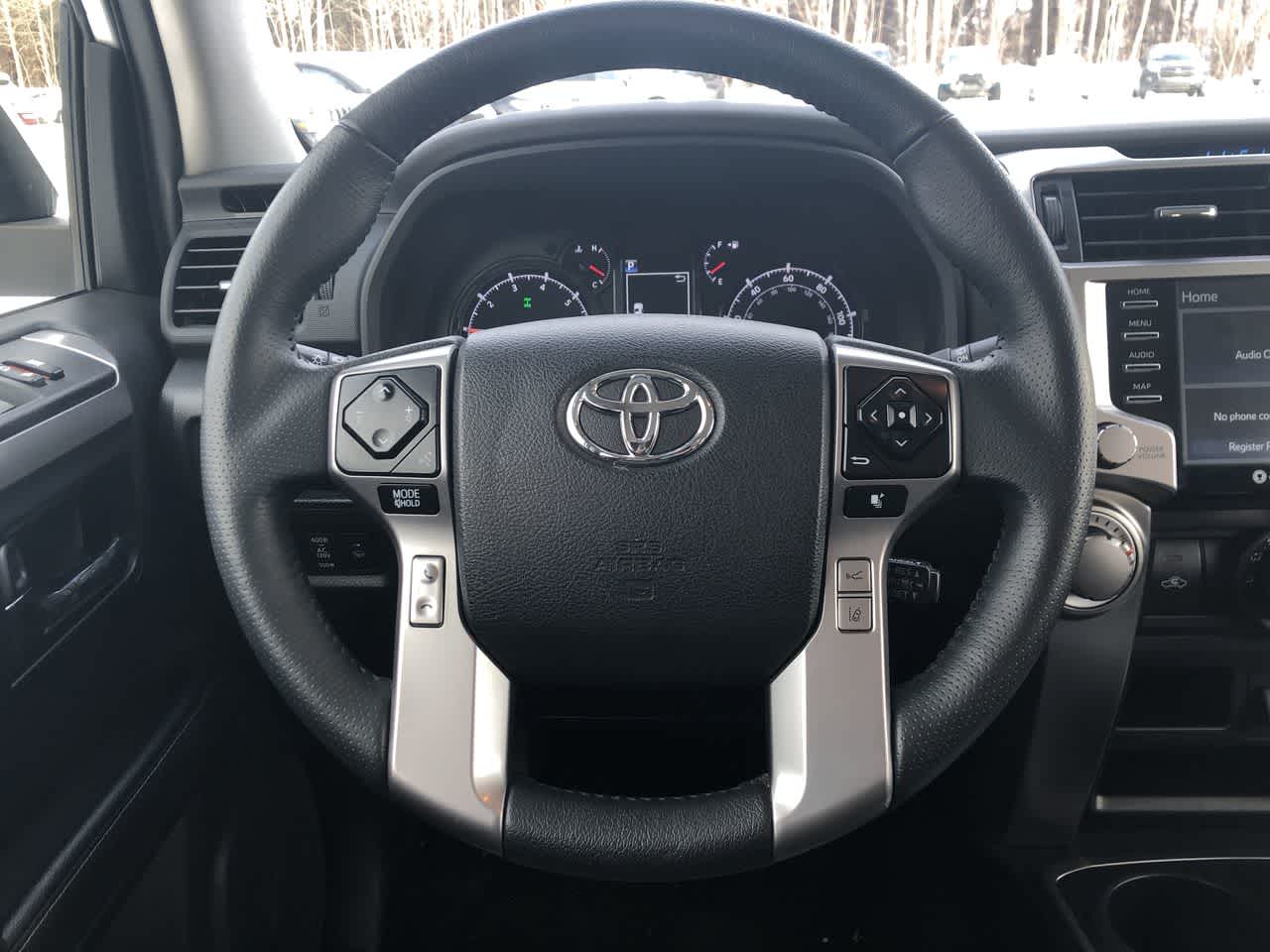 Thumbnail: 2024 Toyota 4Runner - 25