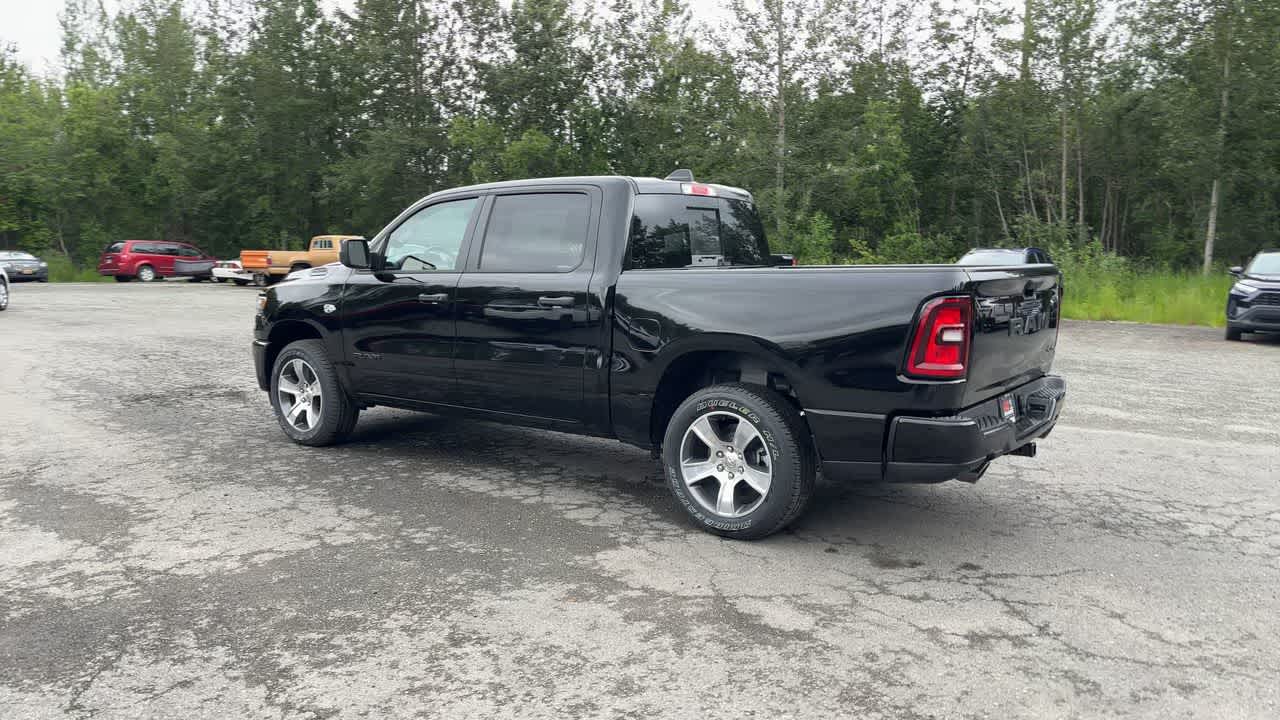 Thumbnail: 2026 RAM 1500 - 10