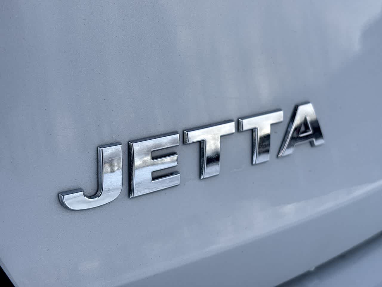 Thumbnail: 2019 Volkswagen Jetta - 18