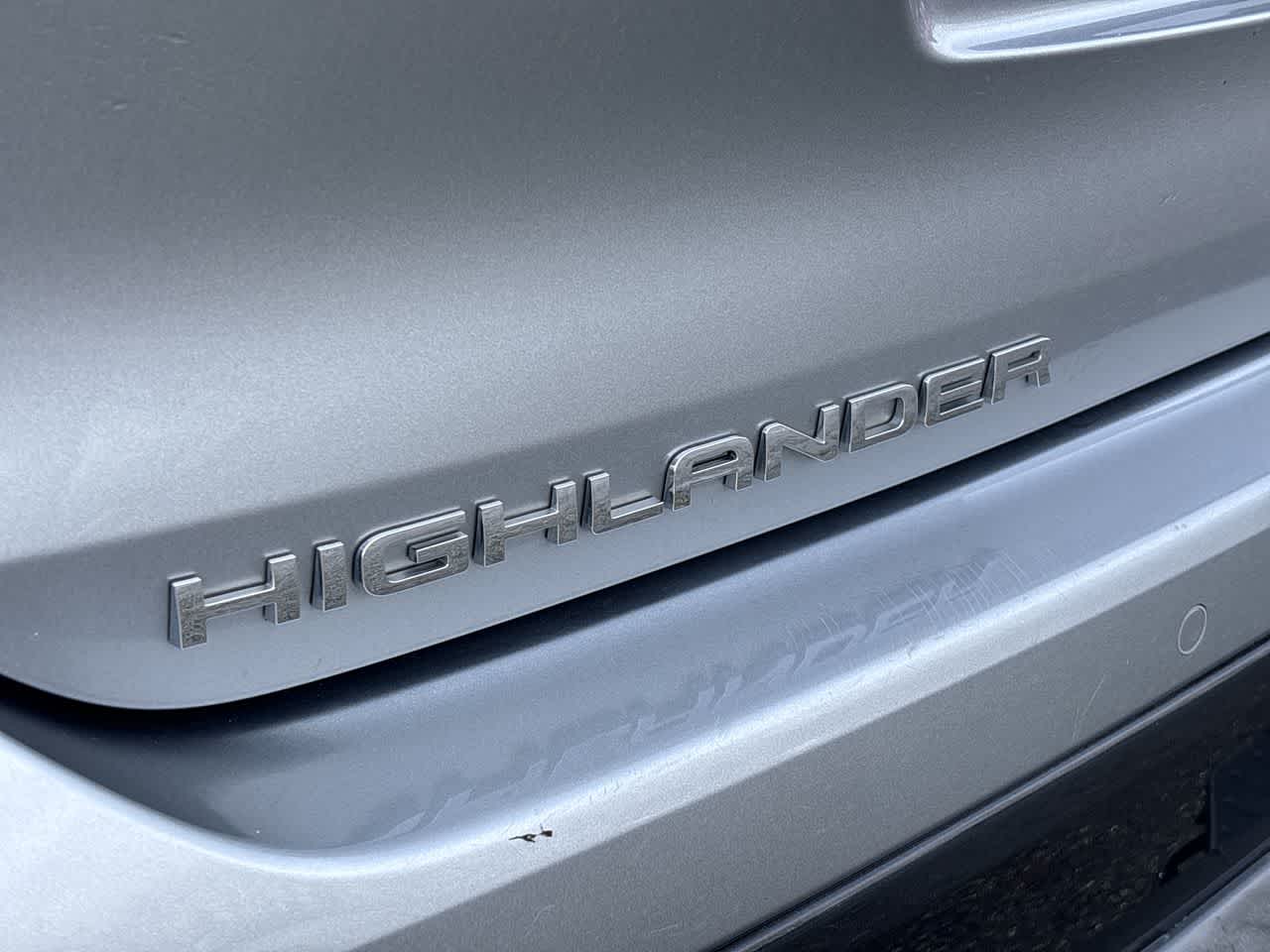 Thumbnail: 2021 Toyota Highlander - 10