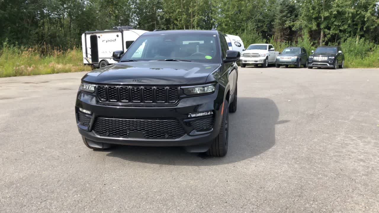 Thumbnail: 2025 Jeep Grand Cherokee - 4