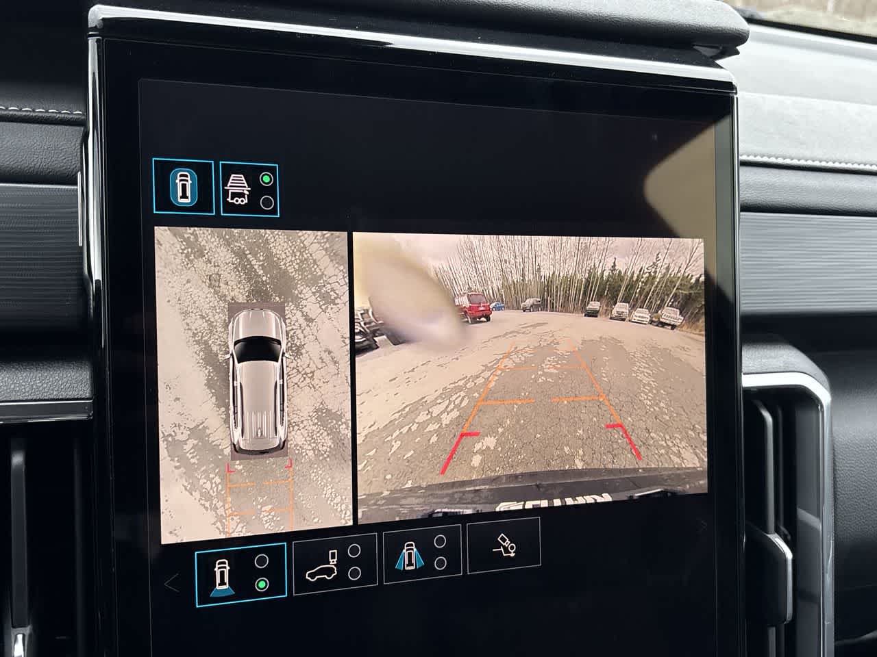 Thumbnail: 2024 GMC Acadia - 29
