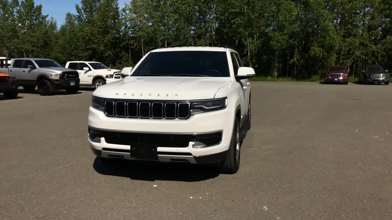 2022 Jeep Wagoneer Series II 4