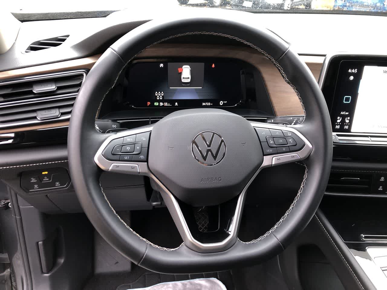 Thumbnail: 2024 Volkswagen Atlas - 25