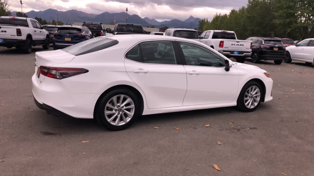 Thumbnail: 2024 Toyota Camry - 14