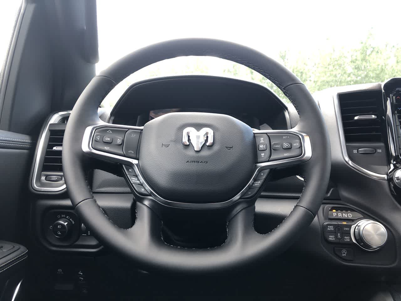 Thumbnail: 2025 RAM 1500 - 25