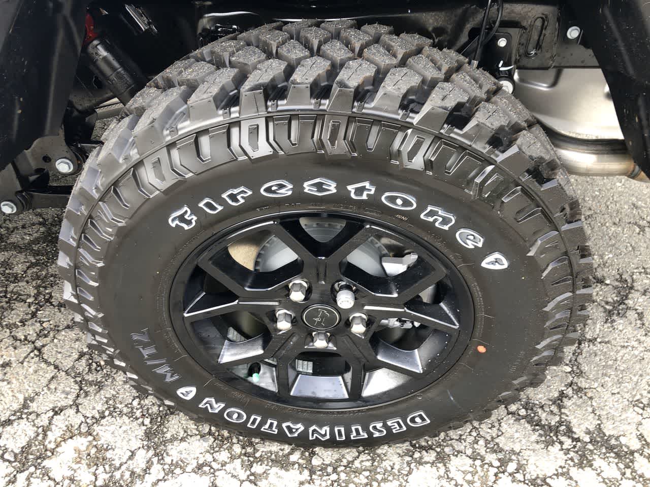 Thumbnail: 2025 Jeep Gladiator - 21