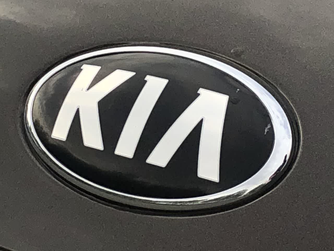 Thumbnail: 2018 Kia Forte - 19