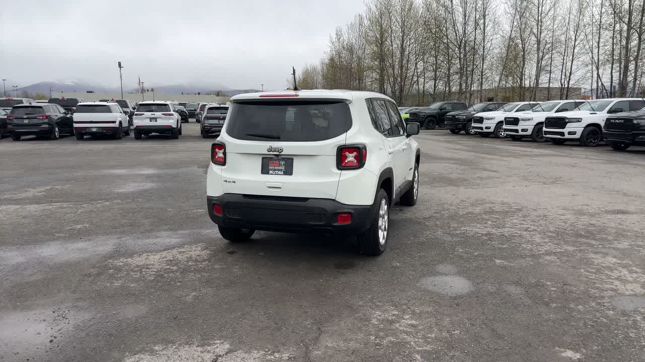 Thumbnail: 2023 Jeep Renegade - 13