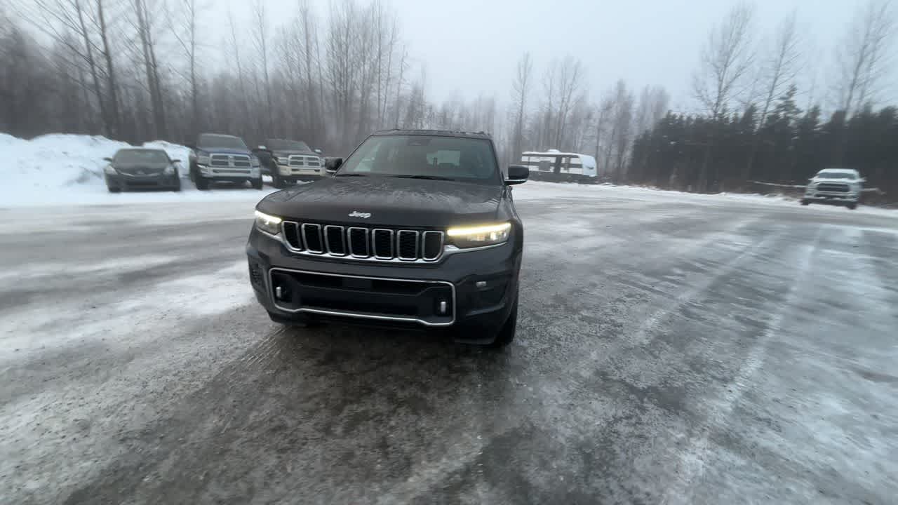 Thumbnail: 2025 Jeep Grand Cherokee - 5