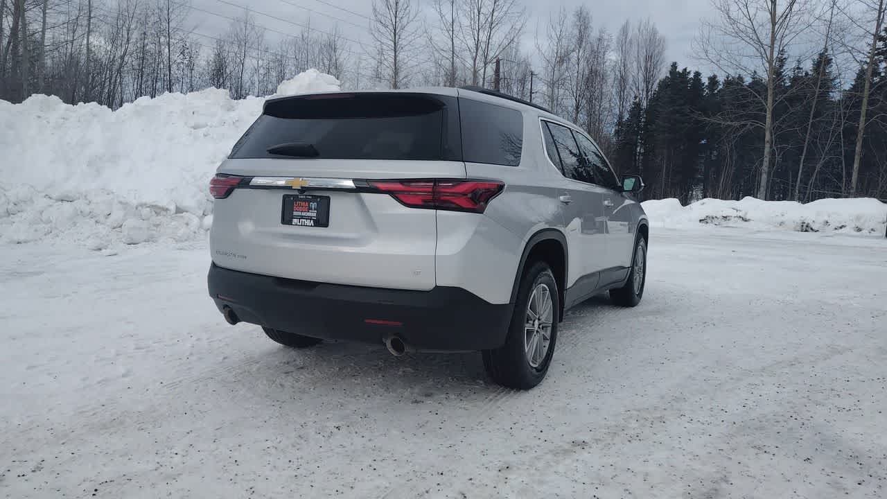 Thumbnail: 2022 Chevrolet Traverse - 4