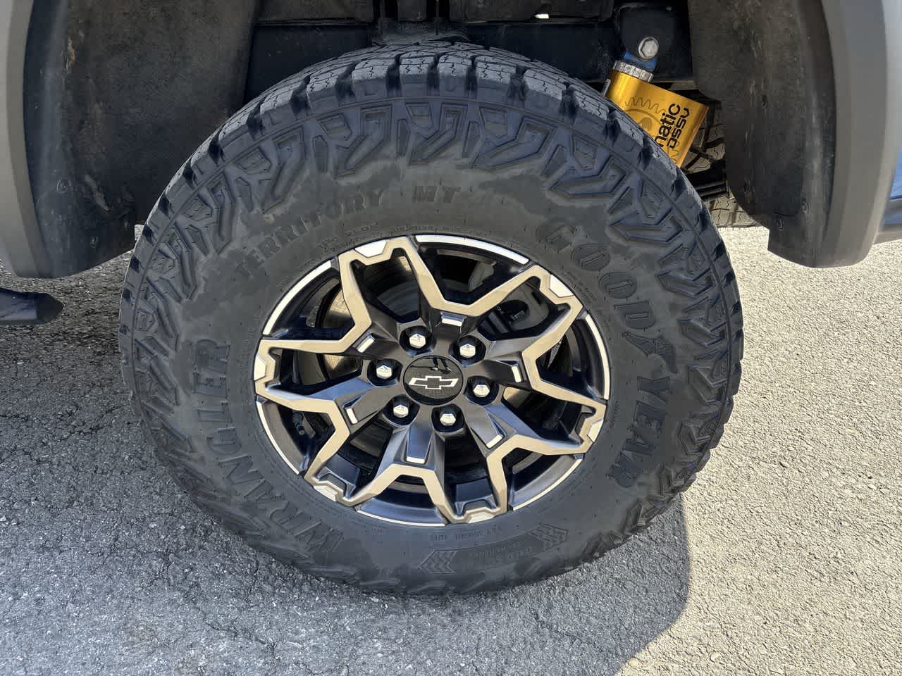 Thumbnail: 2024 Chevrolet Colorado - 21