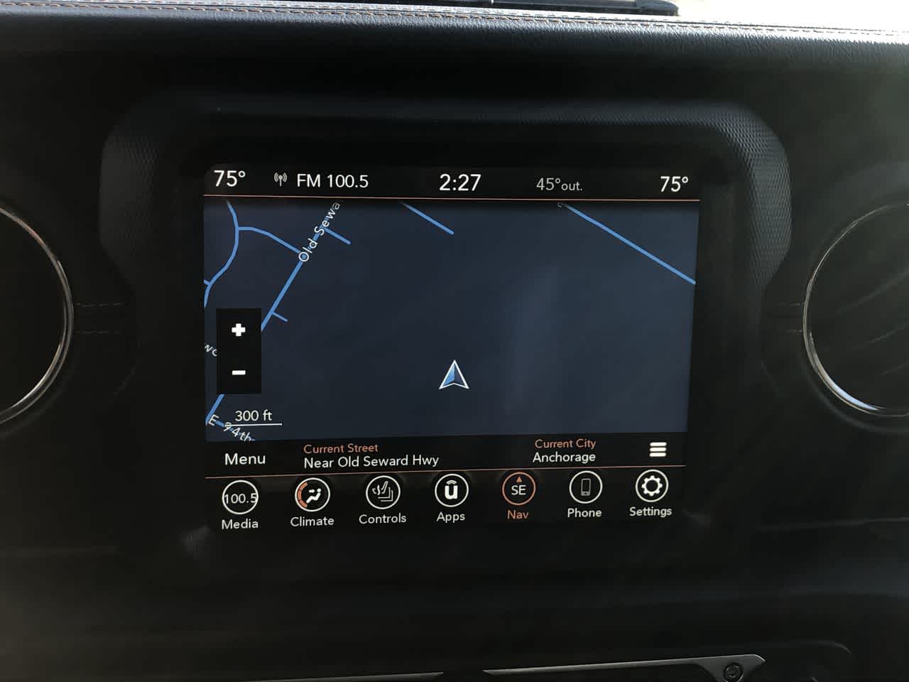 Thumbnail: 2022 Jeep Gladiator - 25