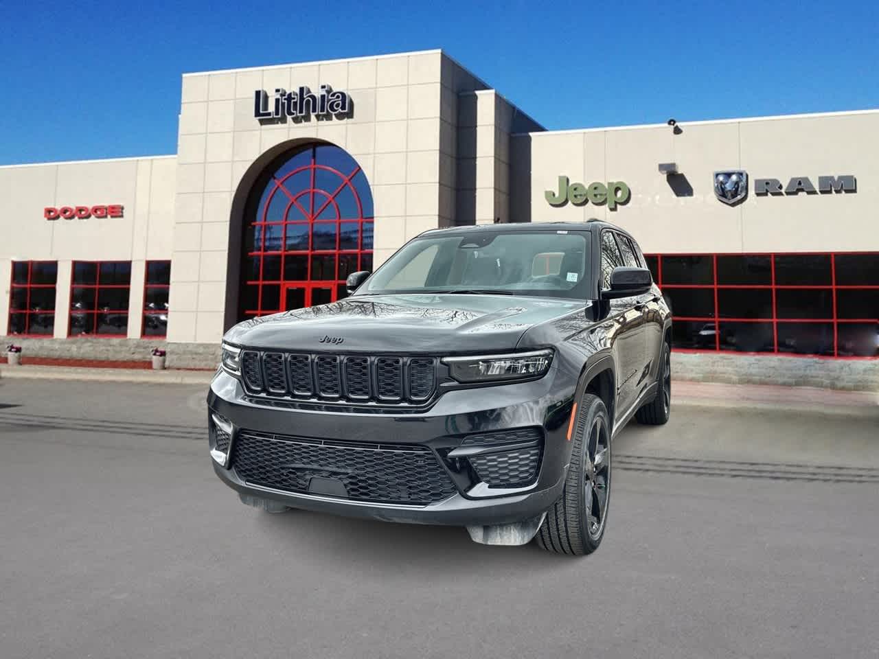 2023 Jeep Grand Cherokee Altitude 4x4's photo