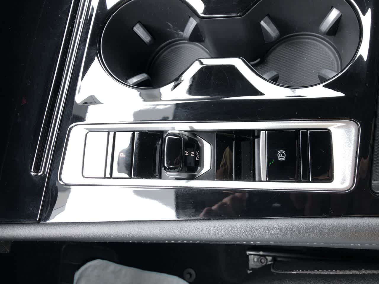 Thumbnail: 2024 Volkswagen Atlas - 27