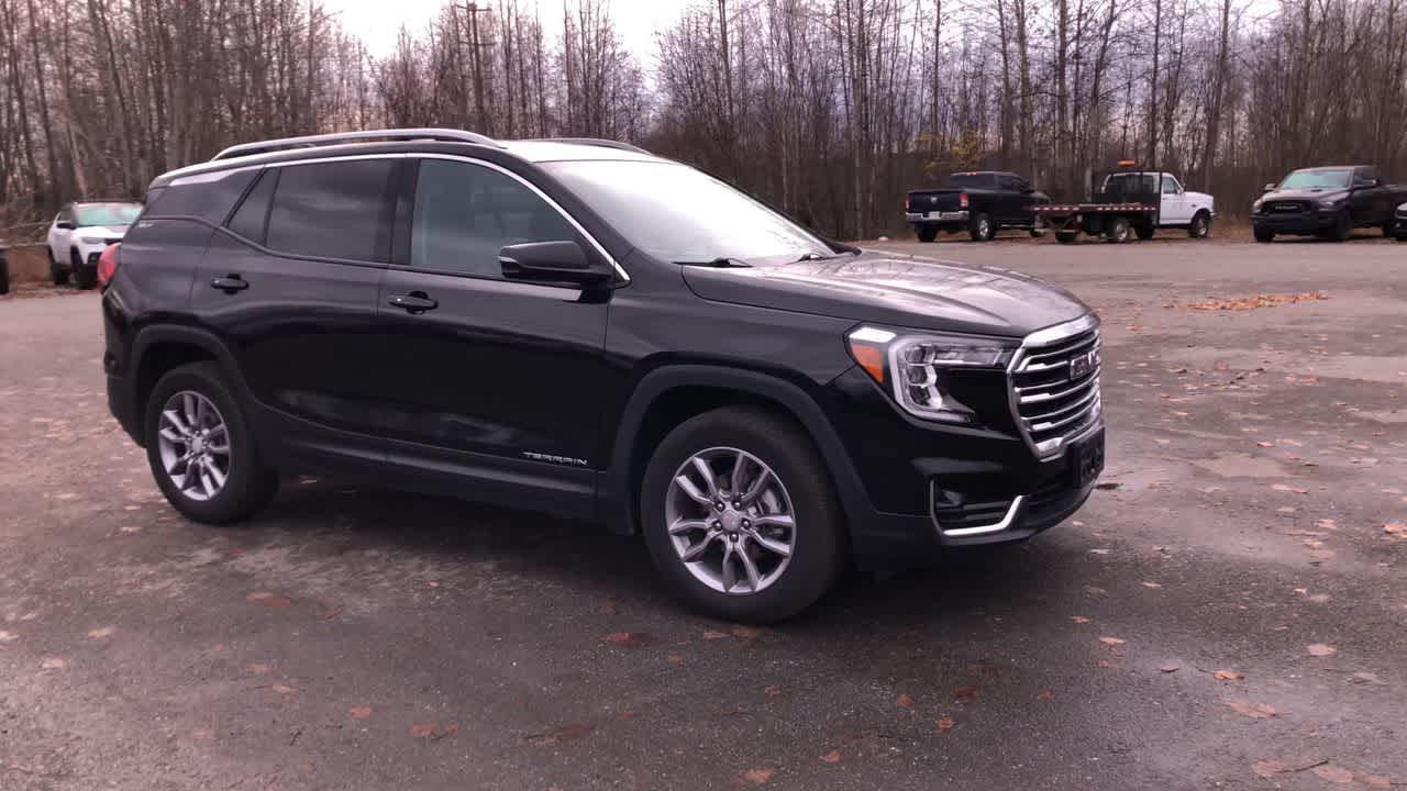 Thumbnail: 2024 GMC Terrain - 17