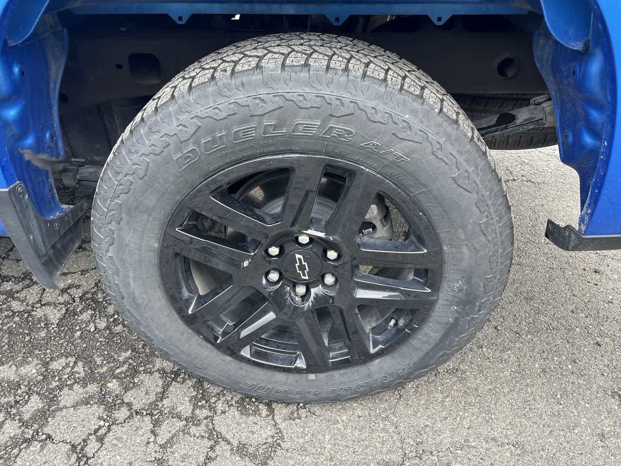 Thumbnail: 2025 Chevrolet Silverado 1500 - 21