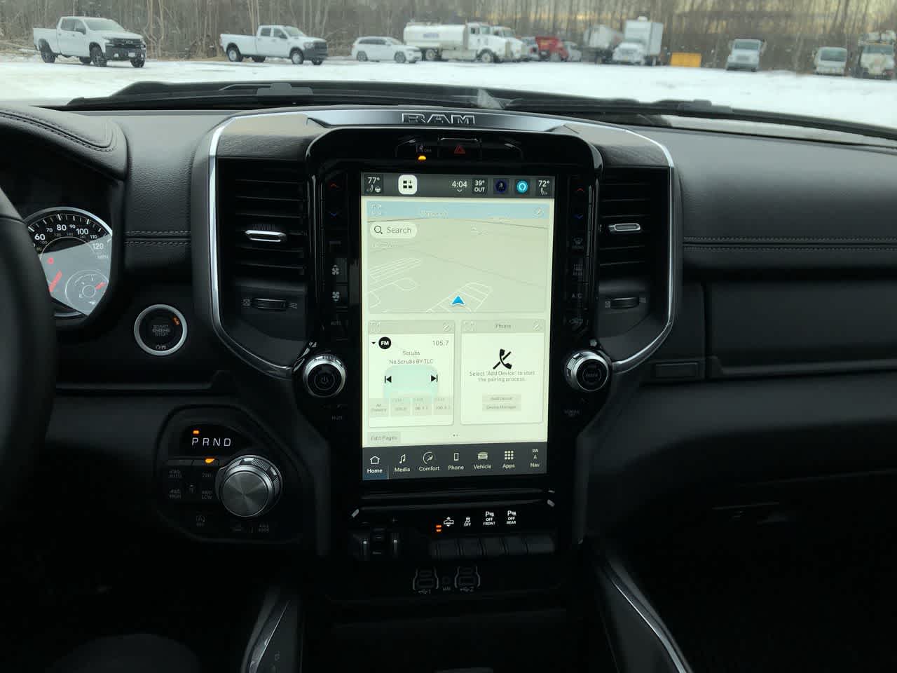 2025 RAM 1500 Laramie 26