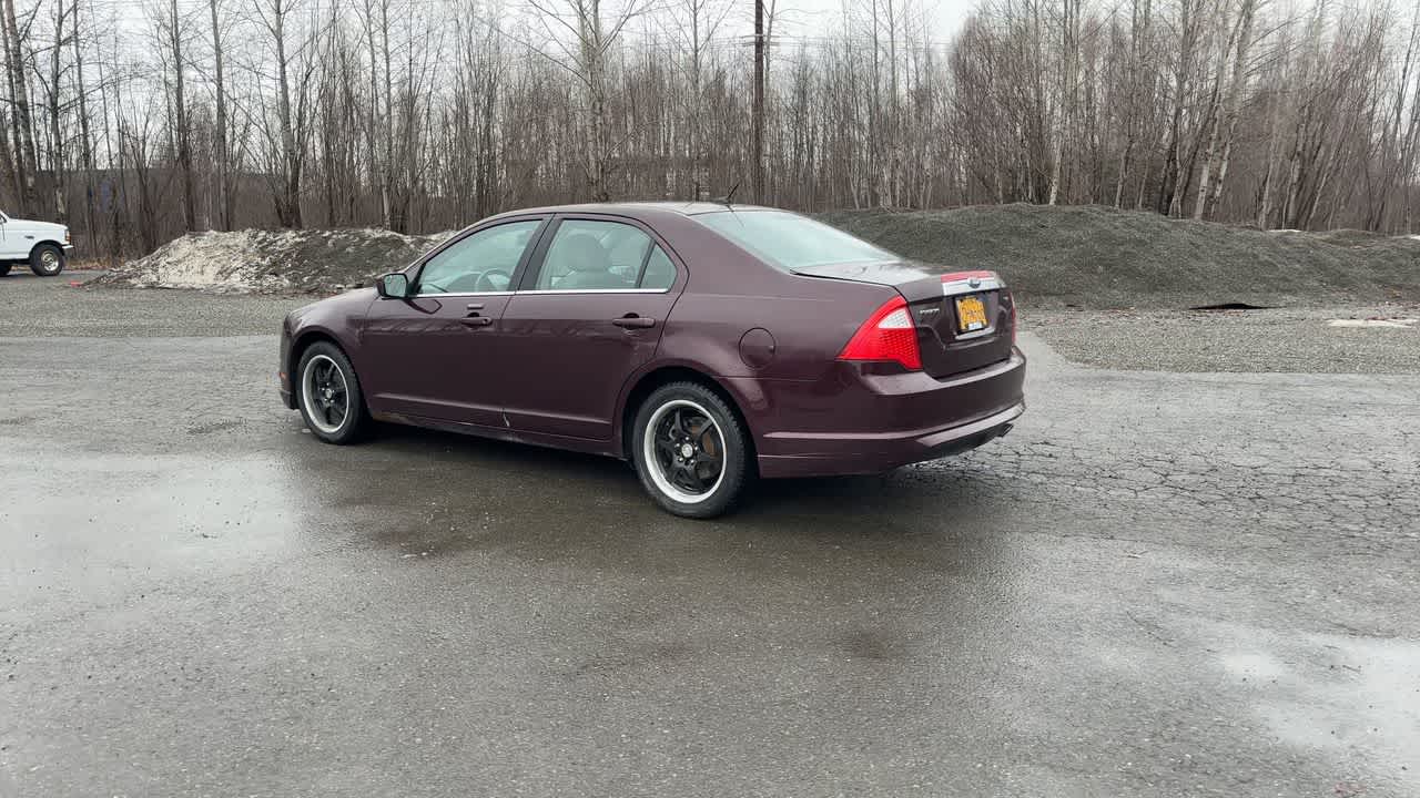 Thumbnail: 2011 Ford Fusion - 10