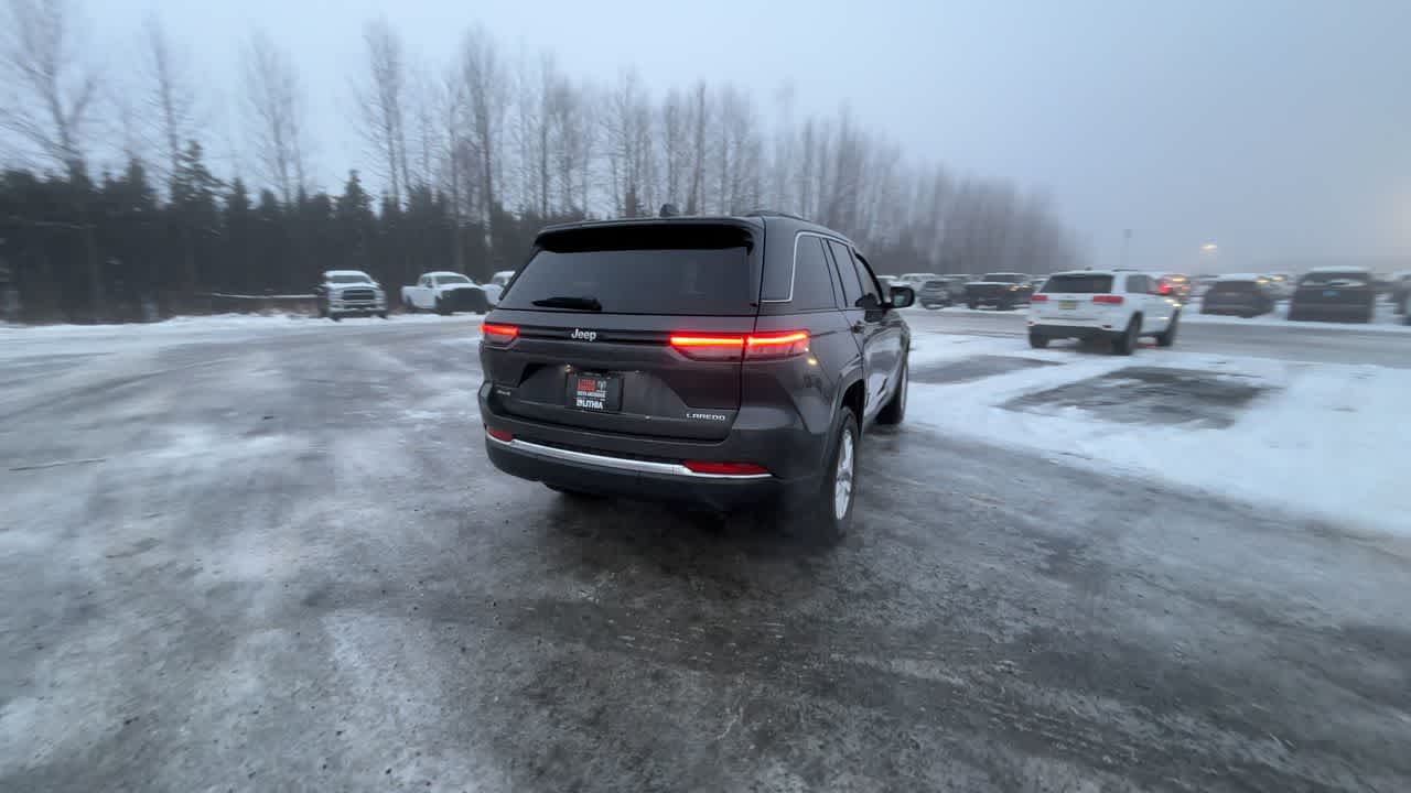 Thumbnail: 2024 Jeep Grand Cherokee - 13