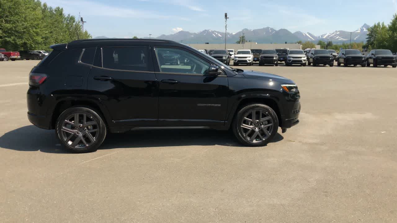 Thumbnail: 2025 Jeep Compass - 15