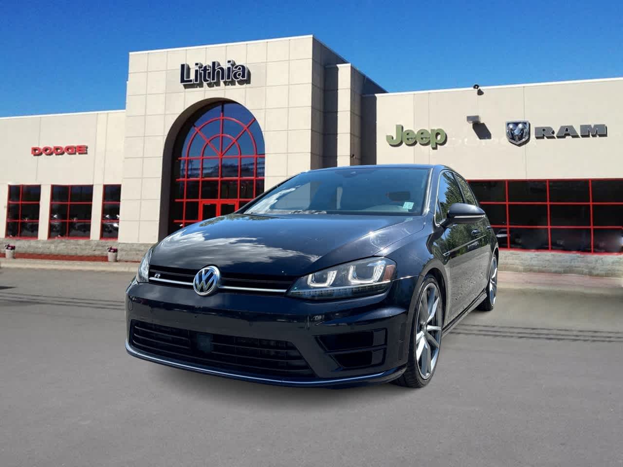 Thumbnail: 2017 Volkswagen Golf - 1