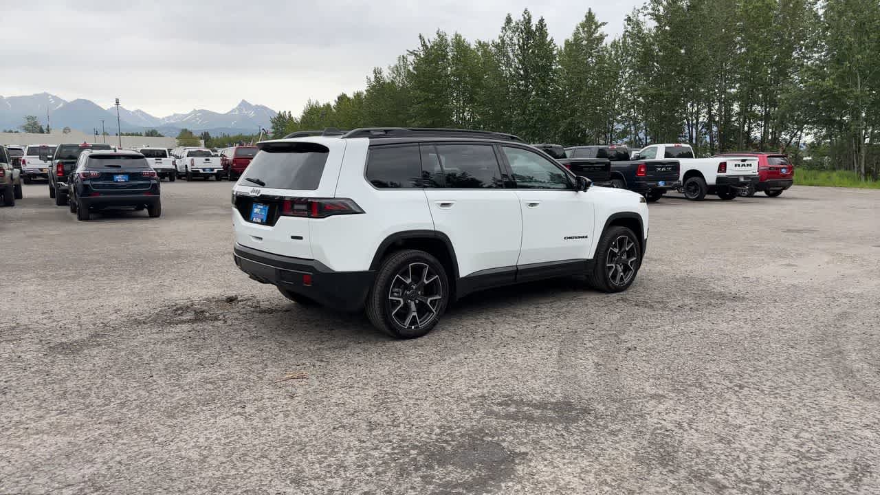 Thumbnail: 2026 Jeep Cherokee - 14