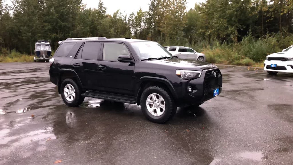 Used 2024 Toyota 4Runner SR5 SUV