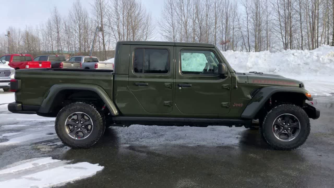 Thumbnail: 2022 Jeep Gladiator - 17