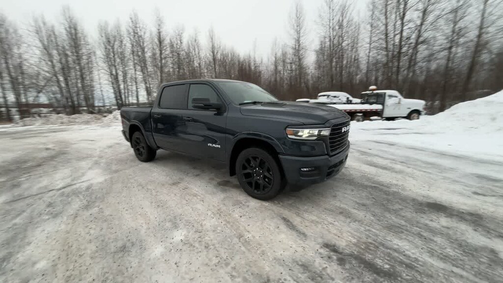 New 2026 Ram 1500 LARAMIE CREW CAB 4X4 5'7 BOX Pickup