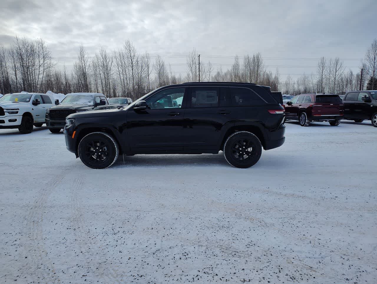 Thumbnail: 2026 Jeep Grand Cherokee - 5