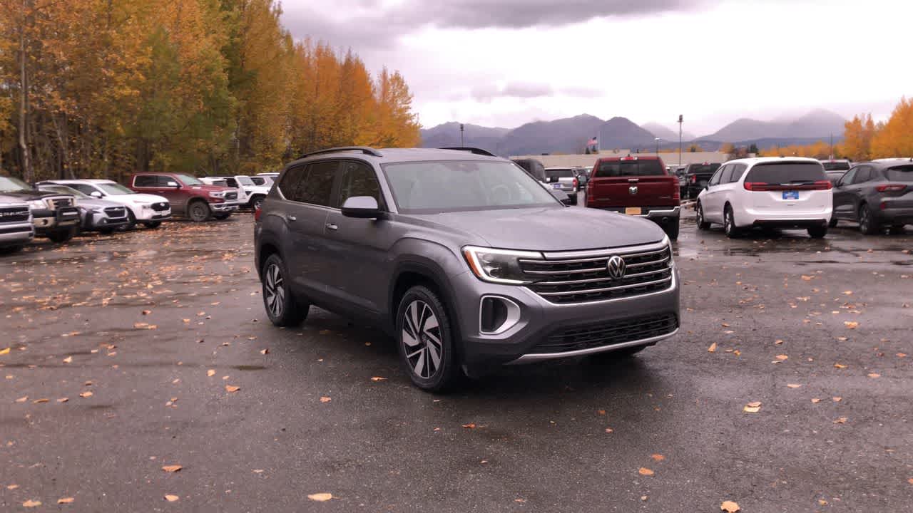 Thumbnail: 2024 Volkswagen Atlas - 3