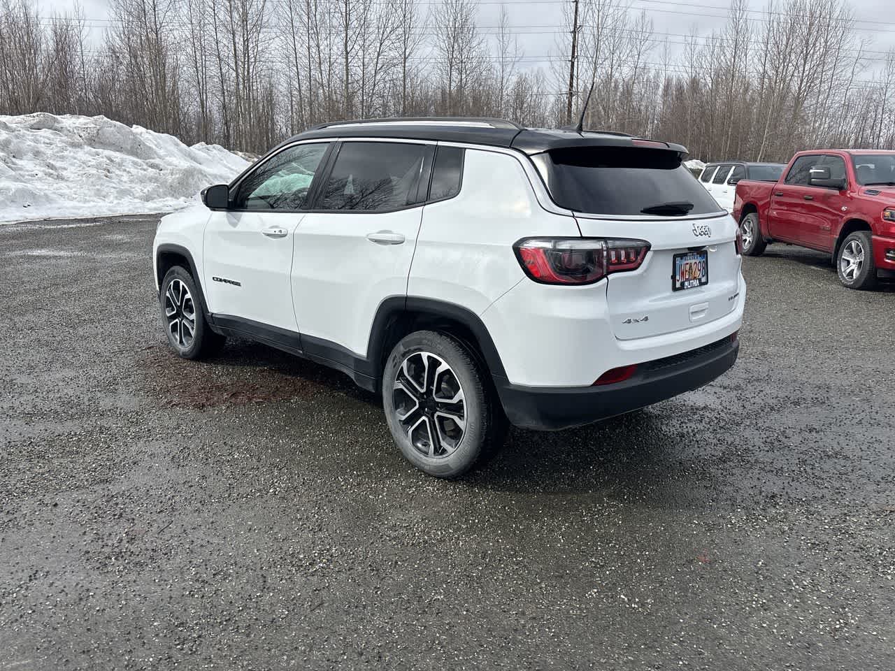 Thumbnail: 2022 Jeep Compass - 6