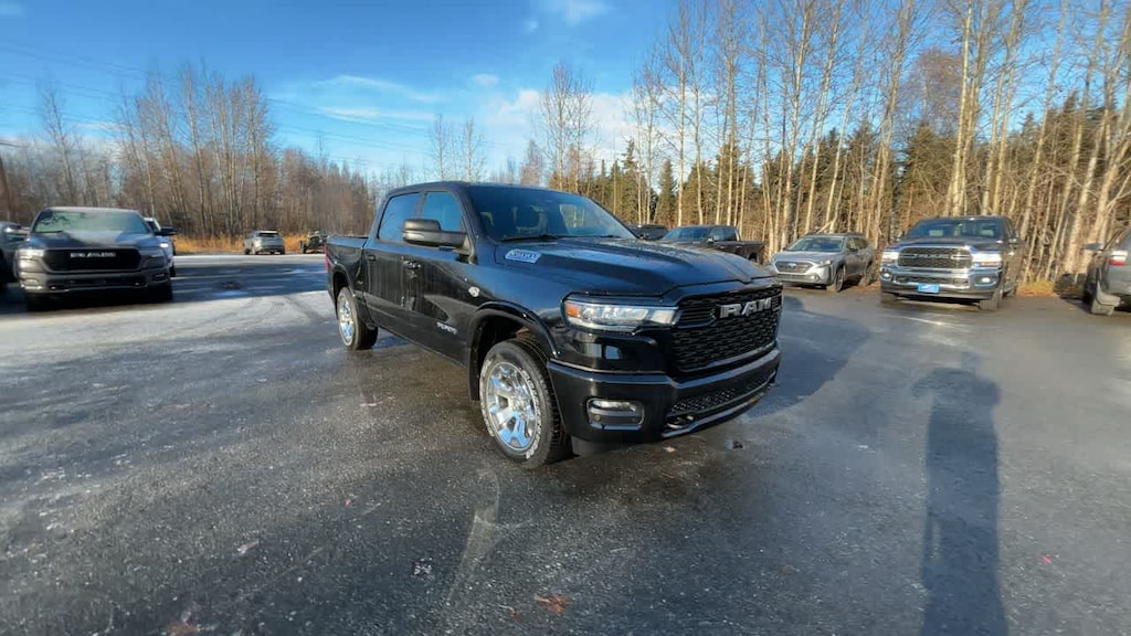 New 2026 Ram 1500 BIG HORN CREW CAB 4X4 5'7 BOX Pickup