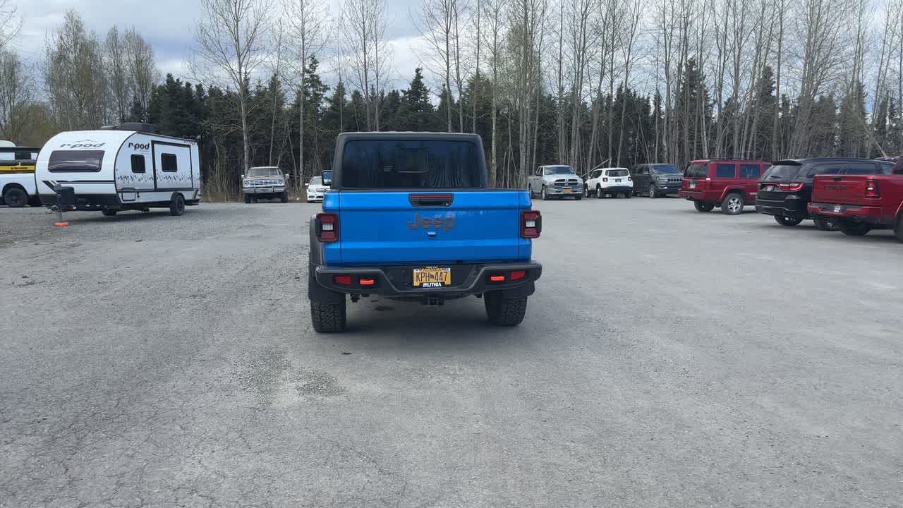Thumbnail: 2024 Jeep Gladiator - 12