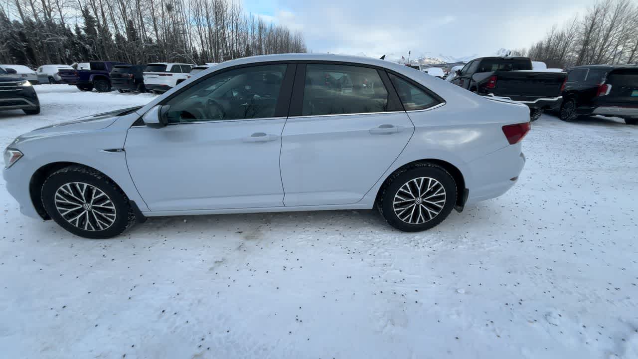 Thumbnail: 2019 Volkswagen Jetta - 8