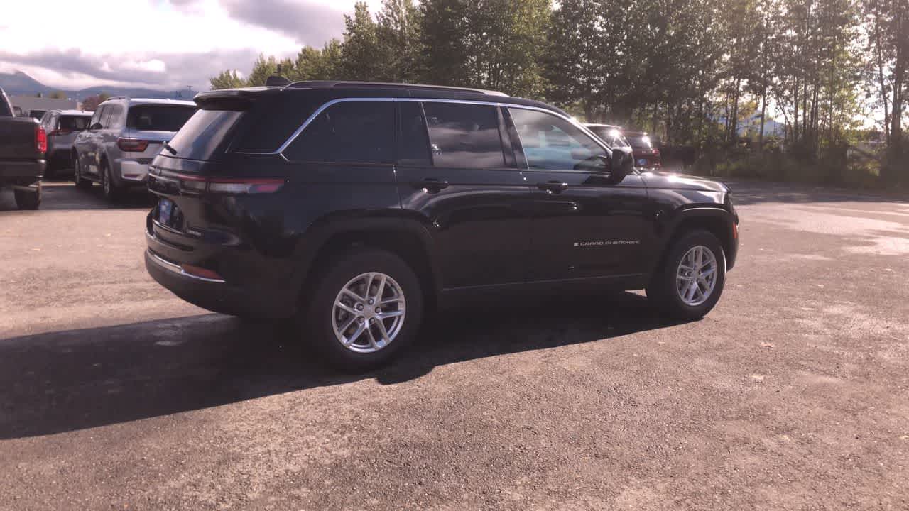 Thumbnail: 2025 Jeep Grand Cherokee - 15