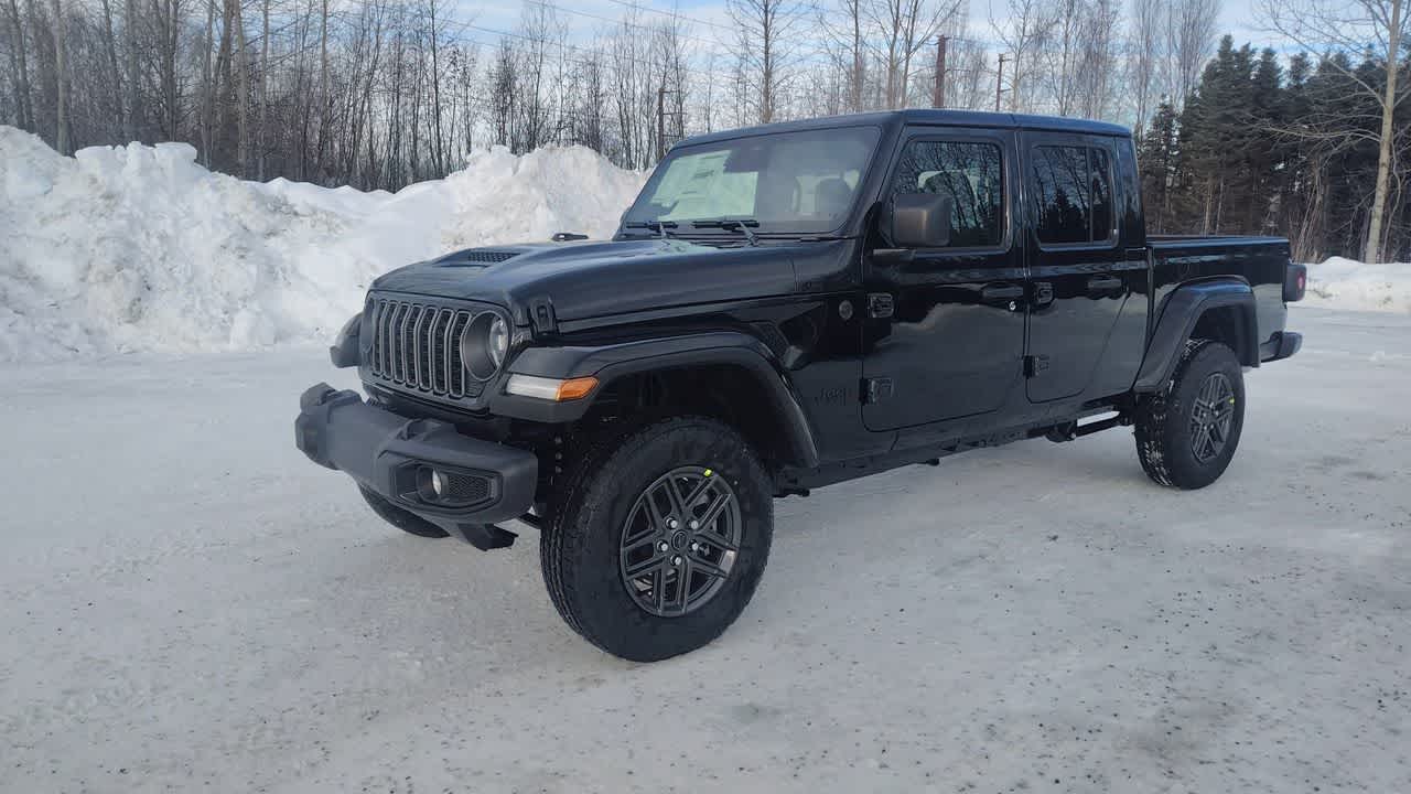 Thumbnail: 2026 Jeep Gladiator - 4