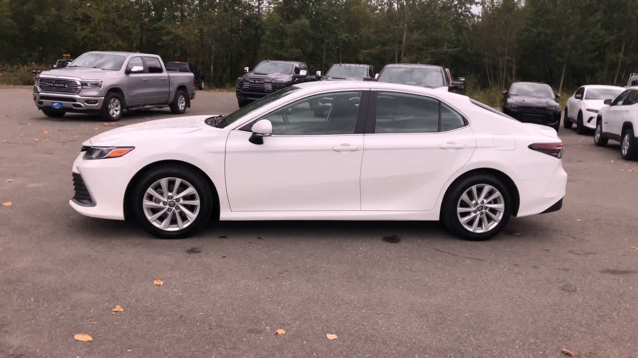 Thumbnail: 2024 Toyota Camry - 7