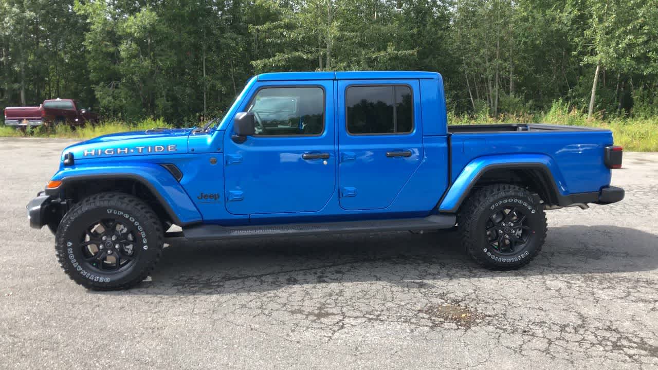 Thumbnail: 2025 Jeep Gladiator - 8